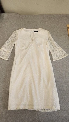 Adrianna Papell Dress Womens 4P Ivory Floral Lace Sheath Bell Sleeve Cocktail - Image 1 of 4