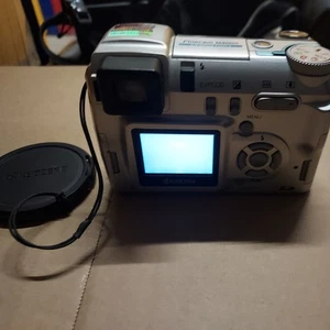 Excellent KYOCERA Finecam M400R  10x Zoom Digital Camera  - Picture 1 of 2