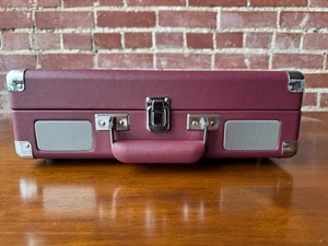 Caja Abierta - Tocadiscos Portátil Cruiser Plus con Entrada/Salida Bluetooth - Borgoña - Imagen 1 de 15