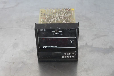  OMEGA ENGINEERING 4001-JF DIGITAL TEMPERATURE CONTROLLER - Image 1 of 2