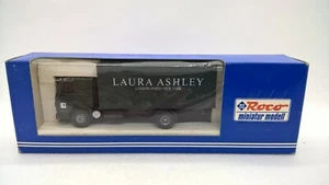 Roco 1:87 1583 Volvo FL 10 Koffer-LKW dunkelgrün LAURA ASHLEY in OVP (XB) - Bild 1 von 2