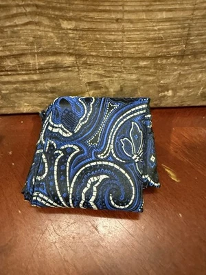 Pañuelo cuadrado de bolsillo 100 % seda azul y negro cachemir para hombre Foto 1 de 3