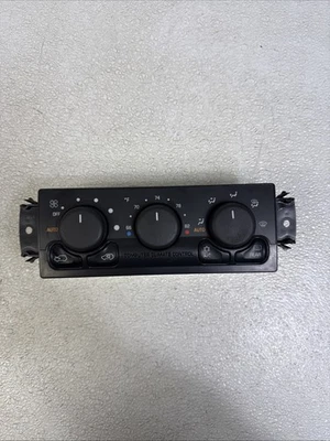 2002 Cadillac Escalade Temperature Computer Climate Control Panel OEM 15072169 - Image 1 of 4