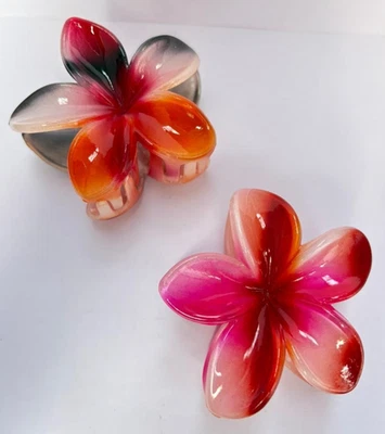 Colorful Flower Hair Claw Clip for Women - Strong Grip Trendy Hair Accessory - Image 1 of 4