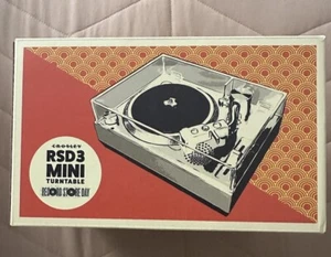 Metro Boomin Spiderman Across the Spiderverse RSD 2024 Mini Turntable LTD x/250 - Picture 1 of 4