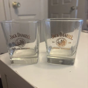 "Juego de 2 vasos Jack Daniels Whiskey 1915 London England Institute Seal 3,25""" - Imagen 1 de 17