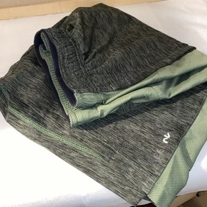 Men’s Rebok Gym Shorts Used - Picture 1 of 5