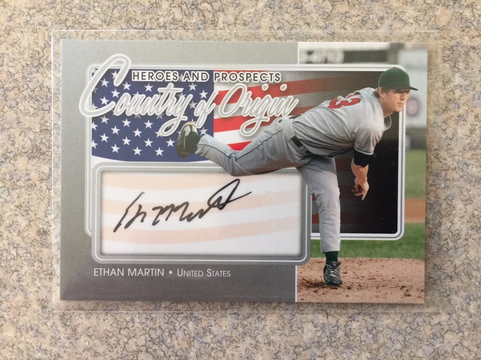 ETHAN MARTIN 2011 ITG HEROES AND PROSPECTS COUNTRY OF ORIGIN AUTO ROOKIE - Image 1 of 1