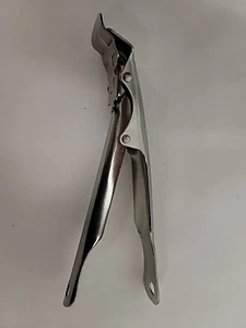 5 Thunder Group SLPG008S Pizza Pan Grippers 7-3/4" Heavy Duty Aluminum 7C2 - Picture 1 of 2