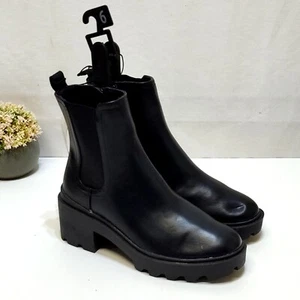 Time and Tru Unit Chelsea Ankle Lug Sole Combat Boot Memory Foam Womens Size 6 - Picture 1 of 8