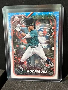 Julio Rodriguez 2024 Topps Holiday Frosty Hat Image Variation - Seattle Mariners - Picture 1 of 2