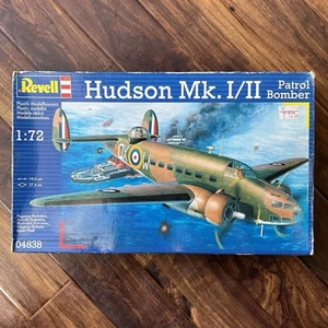 Revell Hudson MK I/II Patrol Bomber 2013 Plastic Model Kit 1:72 New Open Box - Picture 1 of 5
