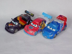 Disney Pixar CARS Película GRAN PREMIO MUNDIAL Raoul Caroule Max Rápido Vitaly Petrov - Imagen 1 de 7