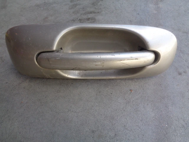Dodge Caravan 2002 puerta corredera trasera manija de puerta exterior lado izquierdo - dorado OEM Foto 1 de 4