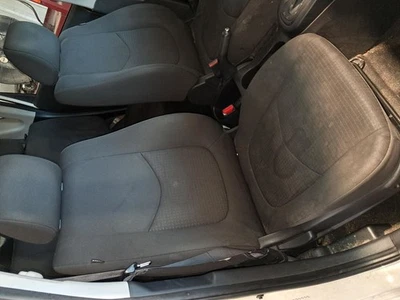2013 KIA SOUL Passenger Front Seat Bucket Cloth Manual Used 119K Miles Foto 1 de 4