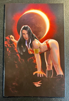 Vampirella Dark Reflections 1 VARIANT VIRGIN Ron Leary Sexy GGA Vampire Dracula - Image 1 of 2
