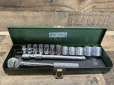 VTG S-K USA 15 Pc 3/8 Dr 6&12 Pt Metric&SAE Socket Ext Ratchet Set W/ Metal Case - Image 1 of 4