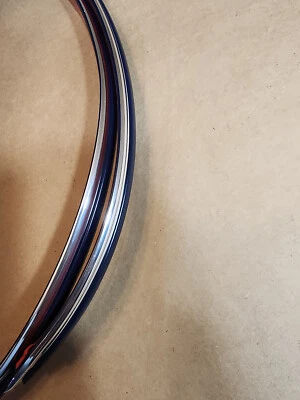 CLÁSSICO VINTAGE CROMADO PRETO CORPO LATERAL MOLDURA ACABAMENTO PORTA PARA-LAMA 5/8" - Imagem 1 de 4