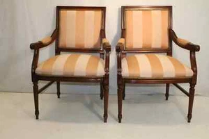 Pair of French Louis XV Style Maple Wood Fauteuils Side Chairs, New Upholstery - Picture 1 of 12