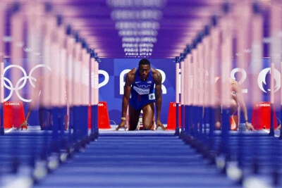 Grant Holloway 美国男式 110 米 Hurdles Champs 2024 年夏季游戏 - 海报 20 英寸 x 30 — 第 1/3 张图片