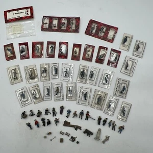 WESTON MINI FIGURES HO SCALE FIGURES & ACCESSORIES - HUGE LOT OF 75 PIECES - Picture 1 of 12