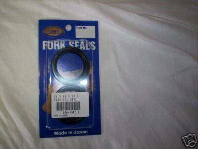 1969-72 KAWASAKI 500 H1 CERIANI STYLE SELOS DE GARFO-34MM PAR DE SELOS DE COMPRA - Imagem 1 de 1