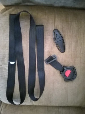 Evenflo Maestro Sonus Titan Chase Tribute Car Seat  Harness Buckle Chest Clip  - Image 1 of 4