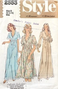 Style 2553 1980’s Night Dress & Robe Sewing Pattern. Size MEDIUM 12 - 14. - Picture 1 of 2