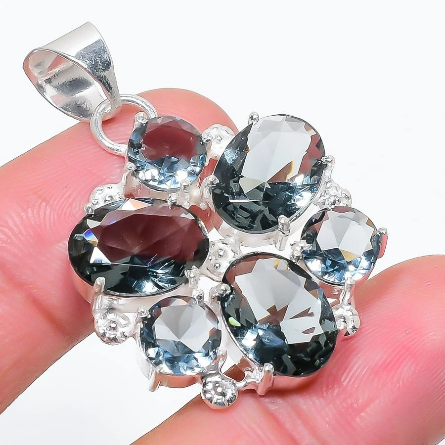 Colgante de joyería de plata de ley 925 hecho a mano con piedras preciosas de alejandrita tamaño 1,8"" Foto 1 de 1