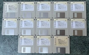 Microsoft Access pour Windows 95 en 13 Disquettes 3,5" IBM Vintage RARE COMPLET - Photo 1/1