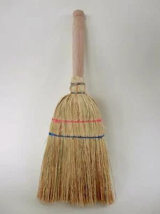 SCOPA Scopina saggina 38cm pulizia cenere camini stufe barbecue - Foto 1 di 1