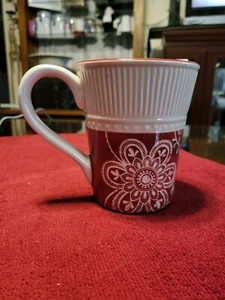 Pier 1 Importaciones Ironstone Exclusive MARIBETH Tazas de café Tazas Crema Rojo - Imagen 1 de 6