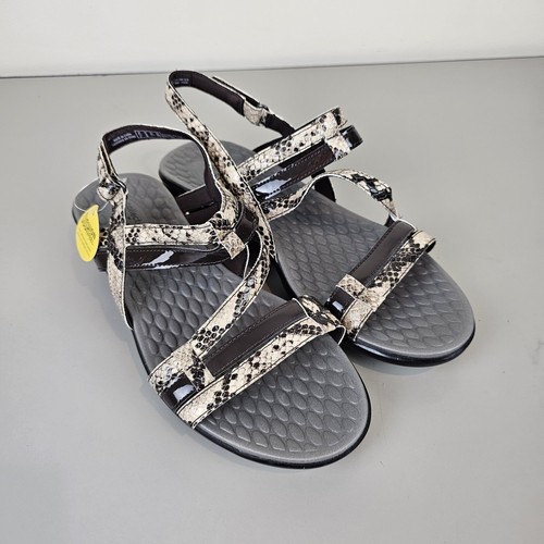 Sandali sintetici Clarks donna Sonar Pioneer taupe stampa pelle di serpente 10 M