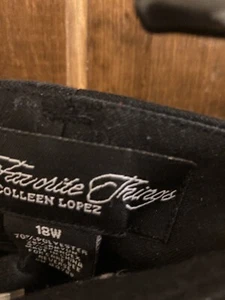 Women’s Size 18W Black Dress Pants With Zippers - Picture 1 of 4