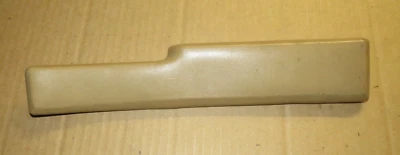 Alfombrilla de alféizar de puerta Corvette 1984-1987 OEM, derecha, bronceada, GM 14047500 Foto 1 de 2