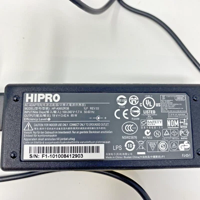 Genuine HIPRO Model: HP-A0652R3B 65W Acer Laptop AC Adapter Output: 19V-3.42A - Image 1 of 4