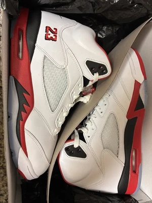 Talla 11 - Air Jordan 5 Retro 2025 Rojo Fuego Foto 1 de 4