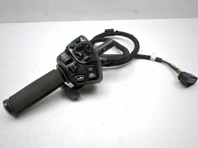 16-19 Can Am Spyder F3-T SE6 左灯控制车把握把 710004731 — 第 1/4 张图片