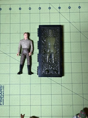 Kenner Star Wars Últimos 17 POTF de colección - Han Solo en carbonita Foto 1 de 4