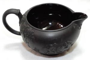 Crema de basalto negra vintage 1930 Wedgwood Jasperware Ulysses Victory clásica - Imagen 1 de 9