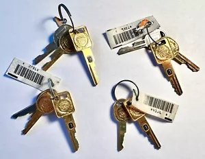 5 Sets Of Vintage Cadillac Original C&D Gold Colored Cadillac Crest Wreath Keys - Picture 1 of 2