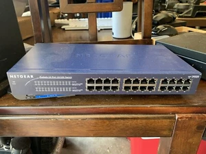 NETGEAR ProSafe Jgs524 24-port Gigabit Ethernet Switch JGS524NA - Picture 1 of 4