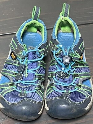 Teva Manatí Zapatos Agua Azul Marino Verde Sandalia Unisex Niño Pequeño Talla 11 Playa Usados en Excelente Condición Foto 1 de 4