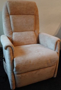 TV Sessel mit Aufstehhilfe Premium-Variante 2-motorig - Bild 1 von 9