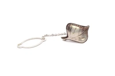 Vintage Sterling Silver 925 Leaf Tie Tack Pin Signed - Image 1 of 4