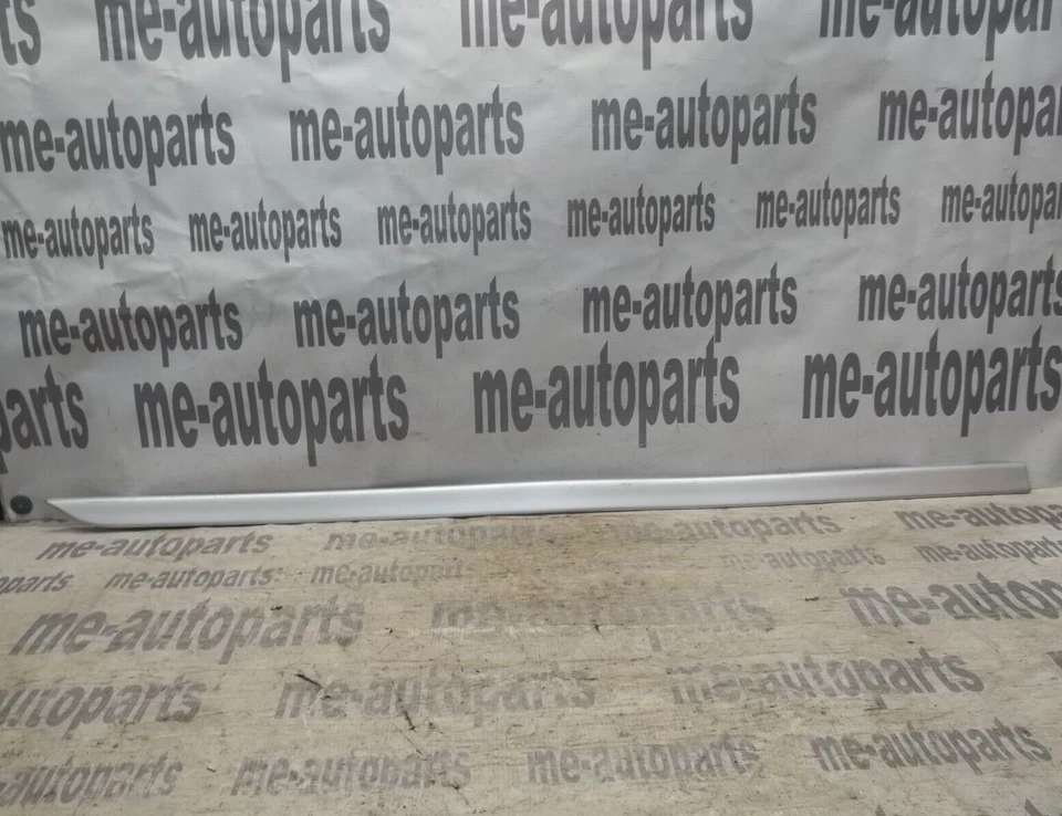 Cadillac Deville 2000-2005 OEM conductor izquierdo moldura de moldura de puerta delantera Foto 1 de 4