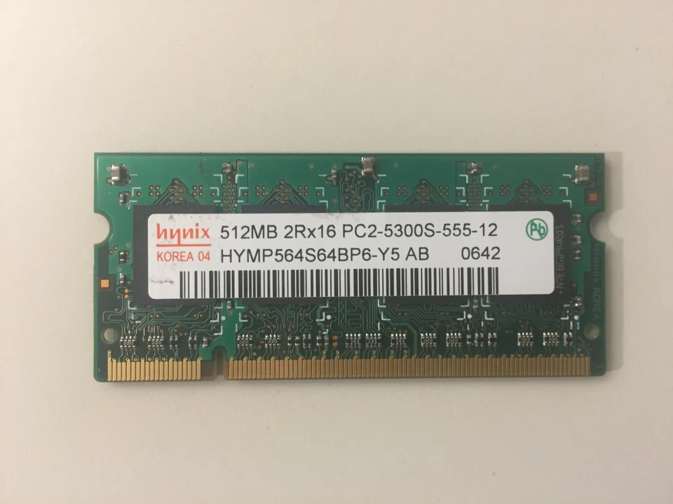 Ram sodimm 512mb ddr2 667mhz 5300S Hynix HYMP564S64BP6-Y5 per notebook - Immagine 1 di 1
