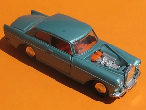 Vintage Dinky Toys 127 Rolls Royce Silver Cloud III for Restoration - Picture 1 of 7