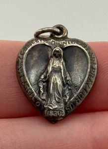 Vintage Sterling Silver Miraculous Mary Religious Medal Puffy Heart Charm - Picture 1 of 7