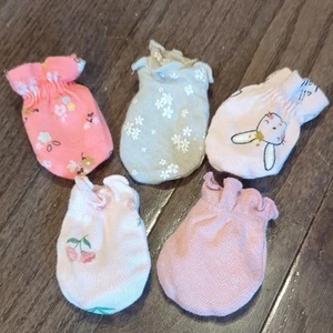 Baby Mittens Set (5) - Picture 1 of 2